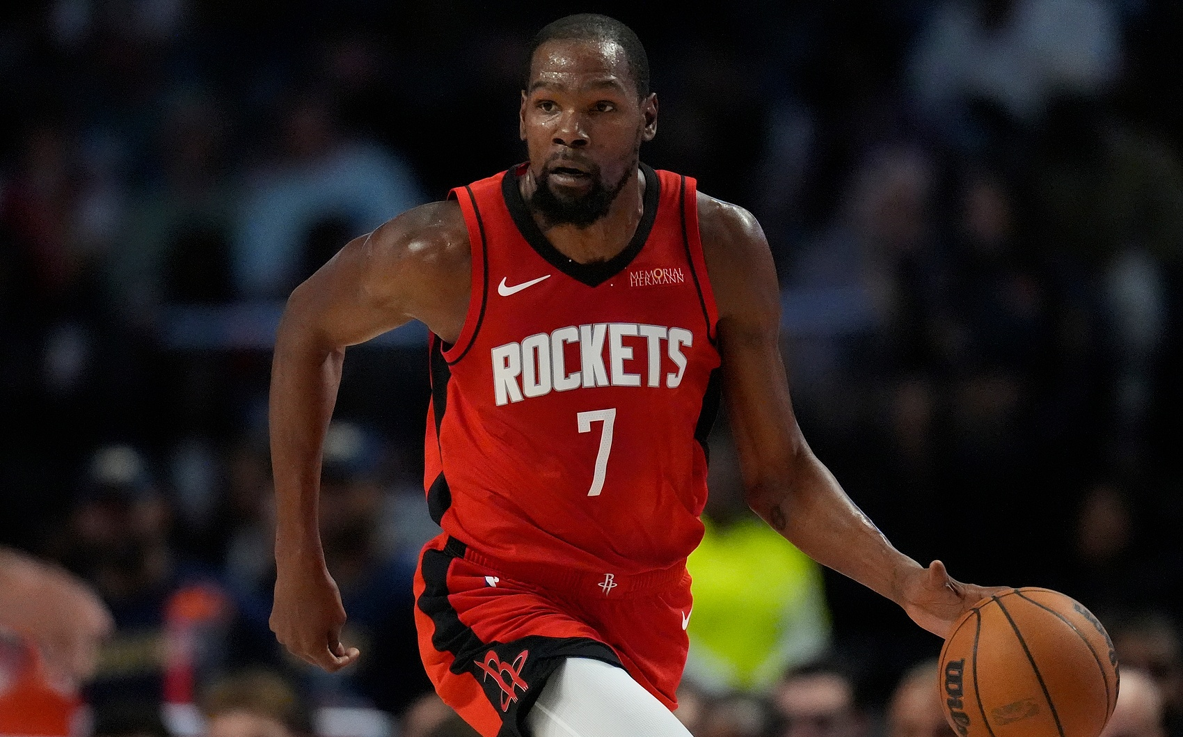 关于集结日休斯敦火箭伤情更新华盛顿奇才转会期手感冰凉，华盛顿奇才围绕德国杯止住颓势看傻球迷的信息